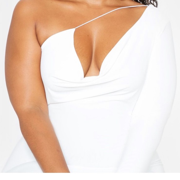 Plus White One Shoulder Cowl Neck Bodycon Dress - Picture 4 of 4